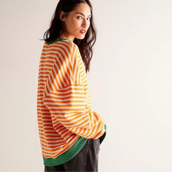 🍀 FREE PEOPLE We The Free Viral Classic Striped Crewneck Pullover Sweatshirt - Picture 2 of 5